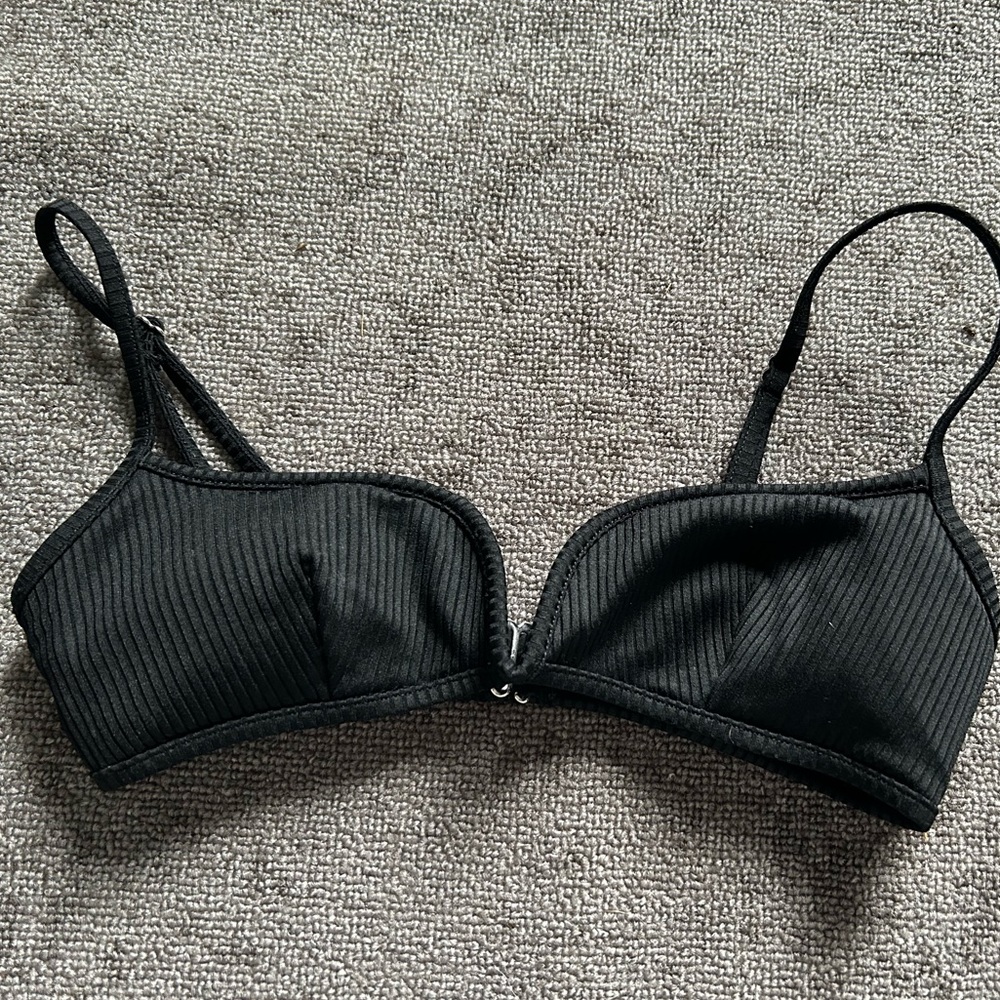 BRAND NEW BIKINI TOP